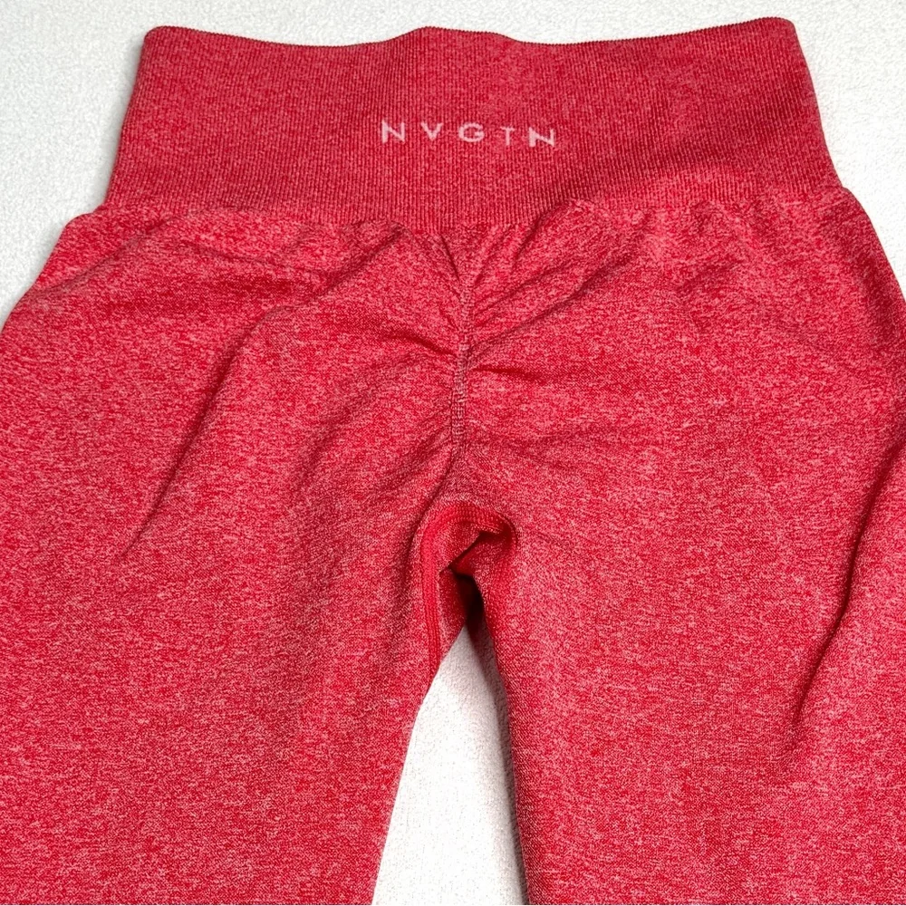 NVGTN Candy Apple Scrunch Seamless Leggings🍎 - Picture 8 of 11